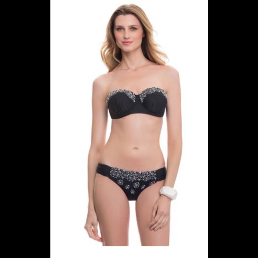 ❤️Profile Blush NWT 2pc Swimwear.  Size S.